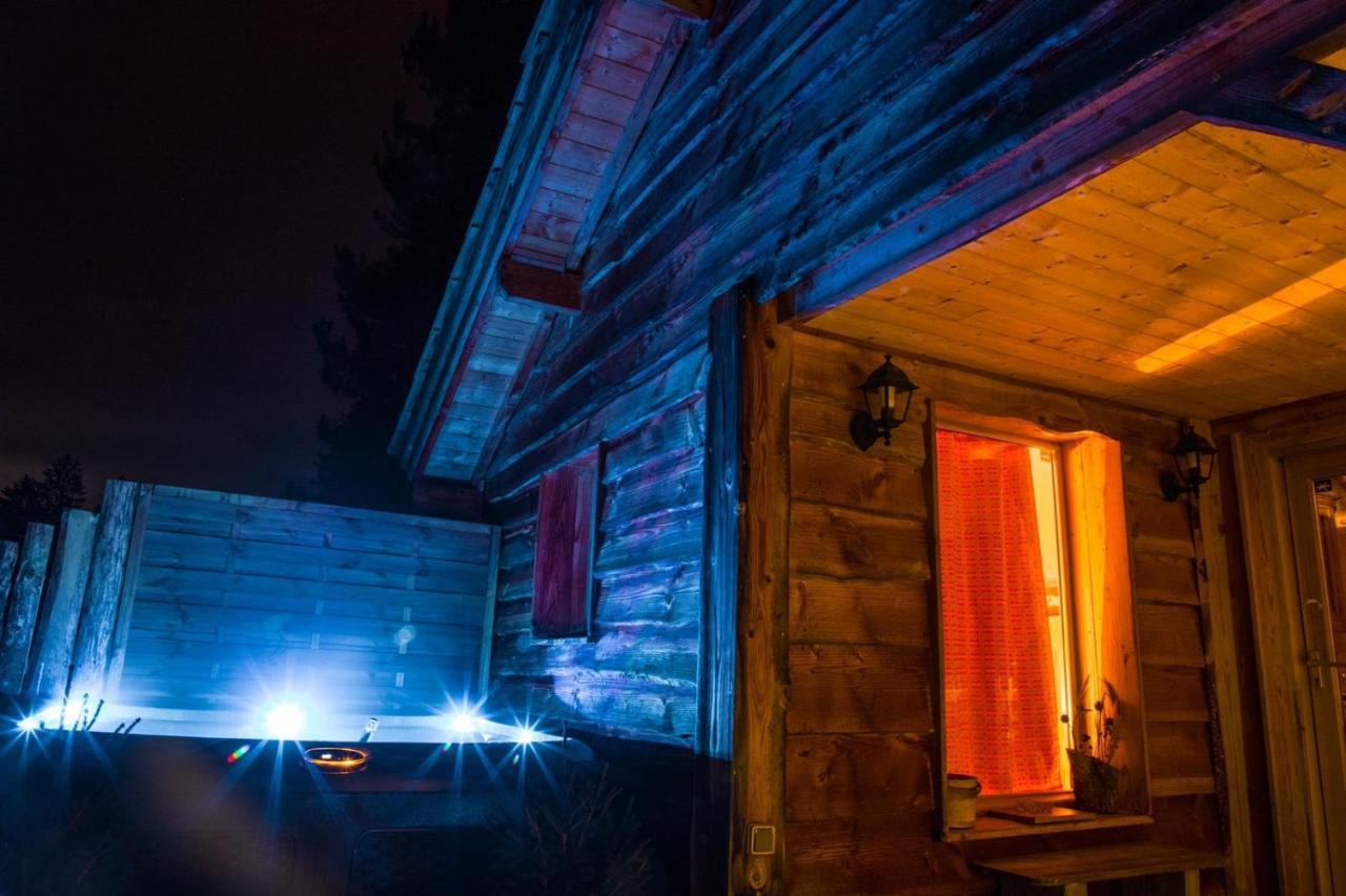 La Cabane à l'Orée des Bornes Évires Extérieur photo