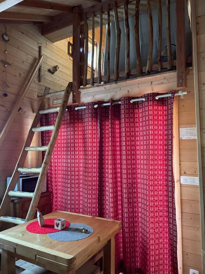 La Cabane à l'Orée des Bornes Évires Extérieur photo